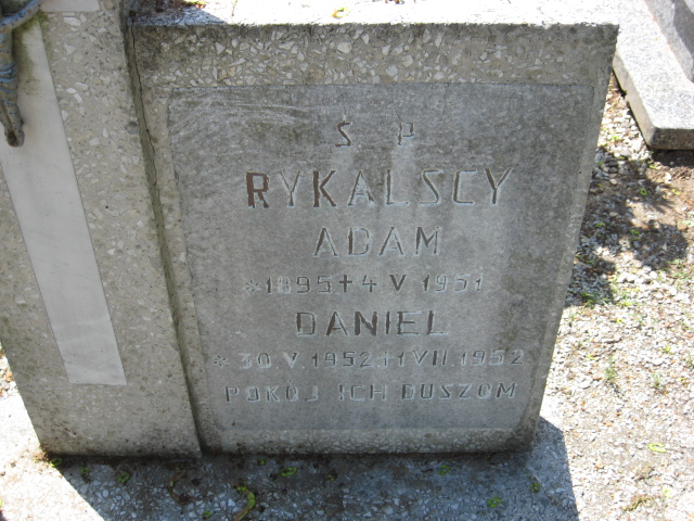 Czesław Dębek 1940 Świebodzice - Grobonet - Wyszukiwarka osób pochowanych