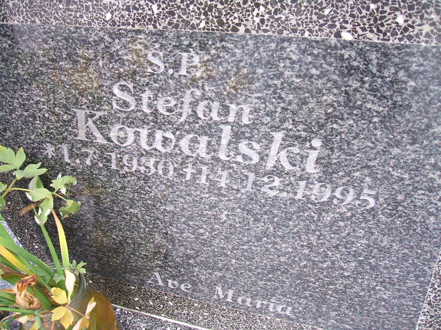 Stefan Kowalski 1930 Świebodzice - Grobonet - Wyszukiwarka osób pochowanych