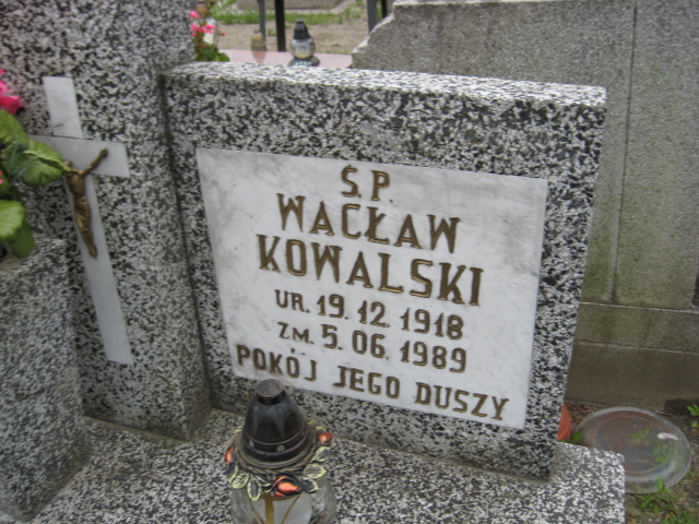 Wacław Kowalski 1918 Świebodzice - Grobonet - Wyszukiwarka osób pochowanych