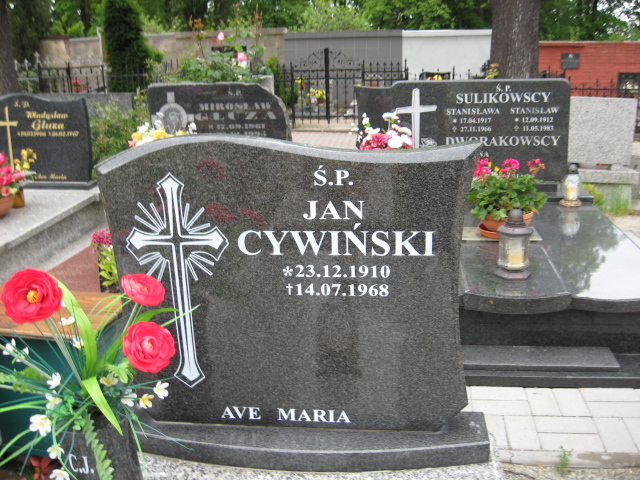 Marta PLUSKOTA 1937 Świebodzice - Grobonet - Wyszukiwarka osób pochowanych