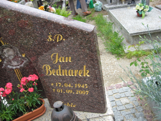 Danuta Bednarek 1947 Świebodzice - Grobonet - Wyszukiwarka osób pochowanych