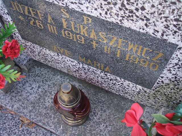 Konstanty ŁUKASZEWICZ 1918 Świebodzice - Grobonet - Wyszukiwarka osób pochowanych