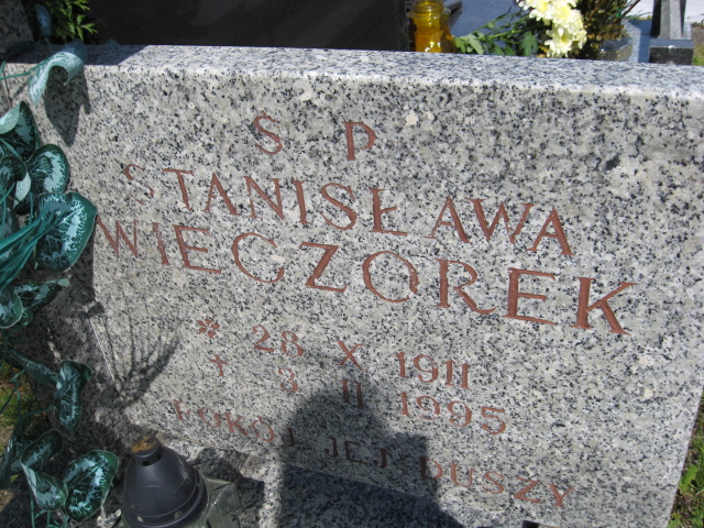 Krystyna Wieczorek 1937 Świebodzice - Grobonet - Wyszukiwarka osób pochowanych